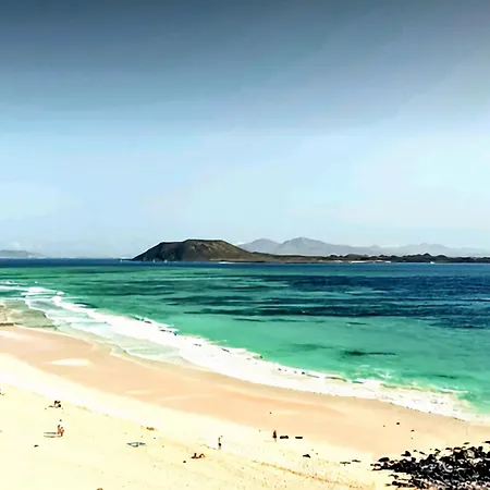 Apartment Island Office With High Speed Internet & Terrace Corralejo